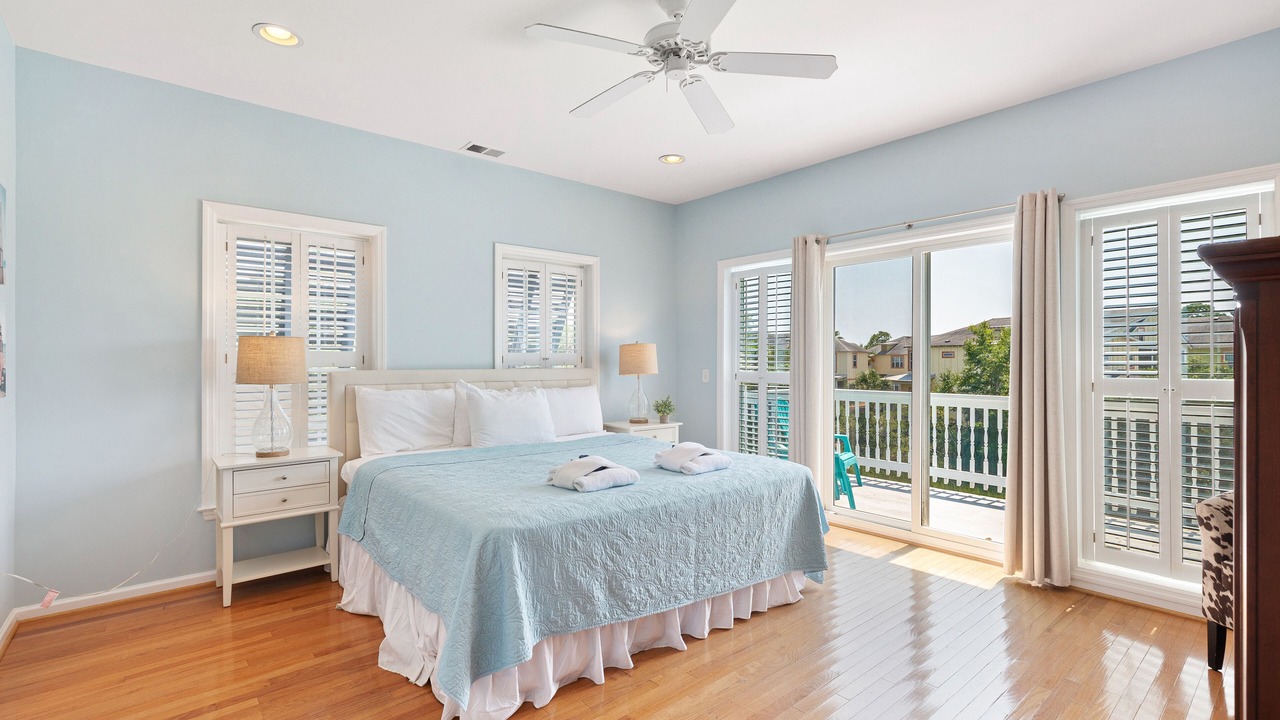 Photo of Patio Balcony in Waters Edge