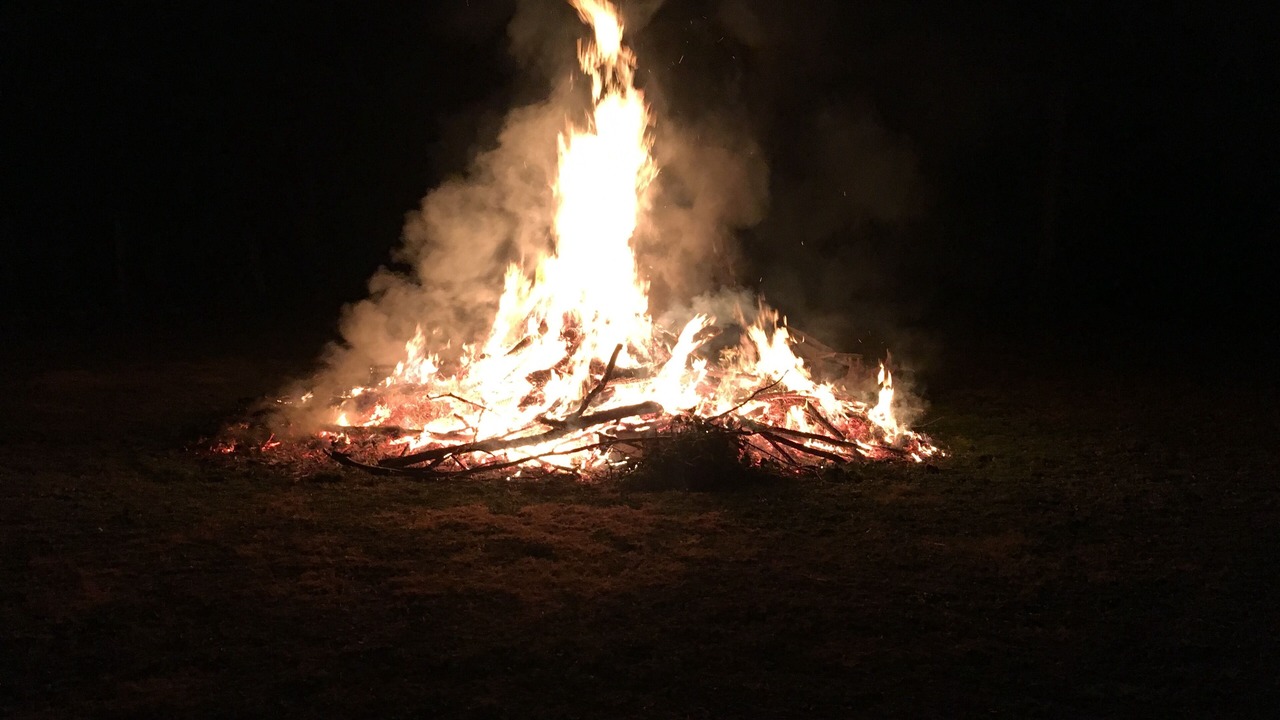 Photo of Others in Eurunderee