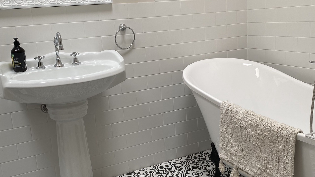 Photo of Bathroom in Eurunderee