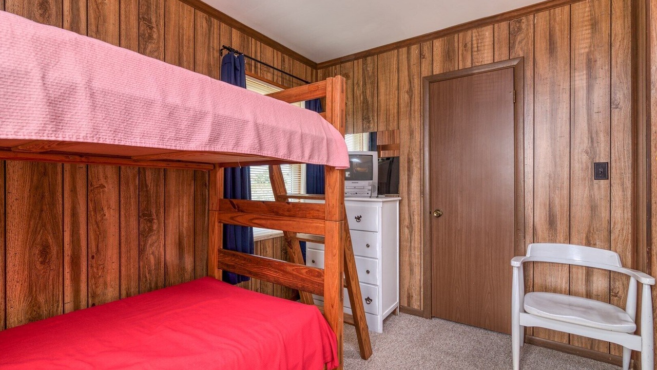 Photo of Bedroom in South Nags Head