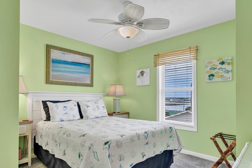 Photo of Bedroom in Surf City