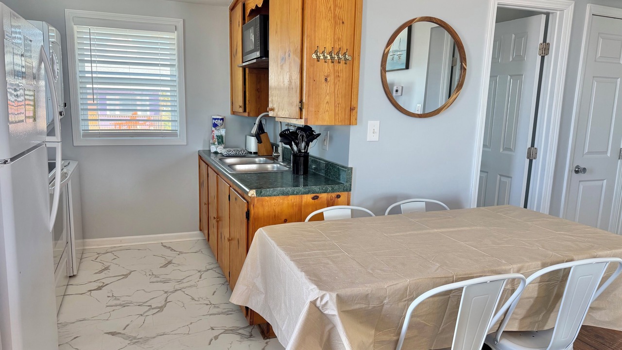 Photo of Kitchen in Surf City
