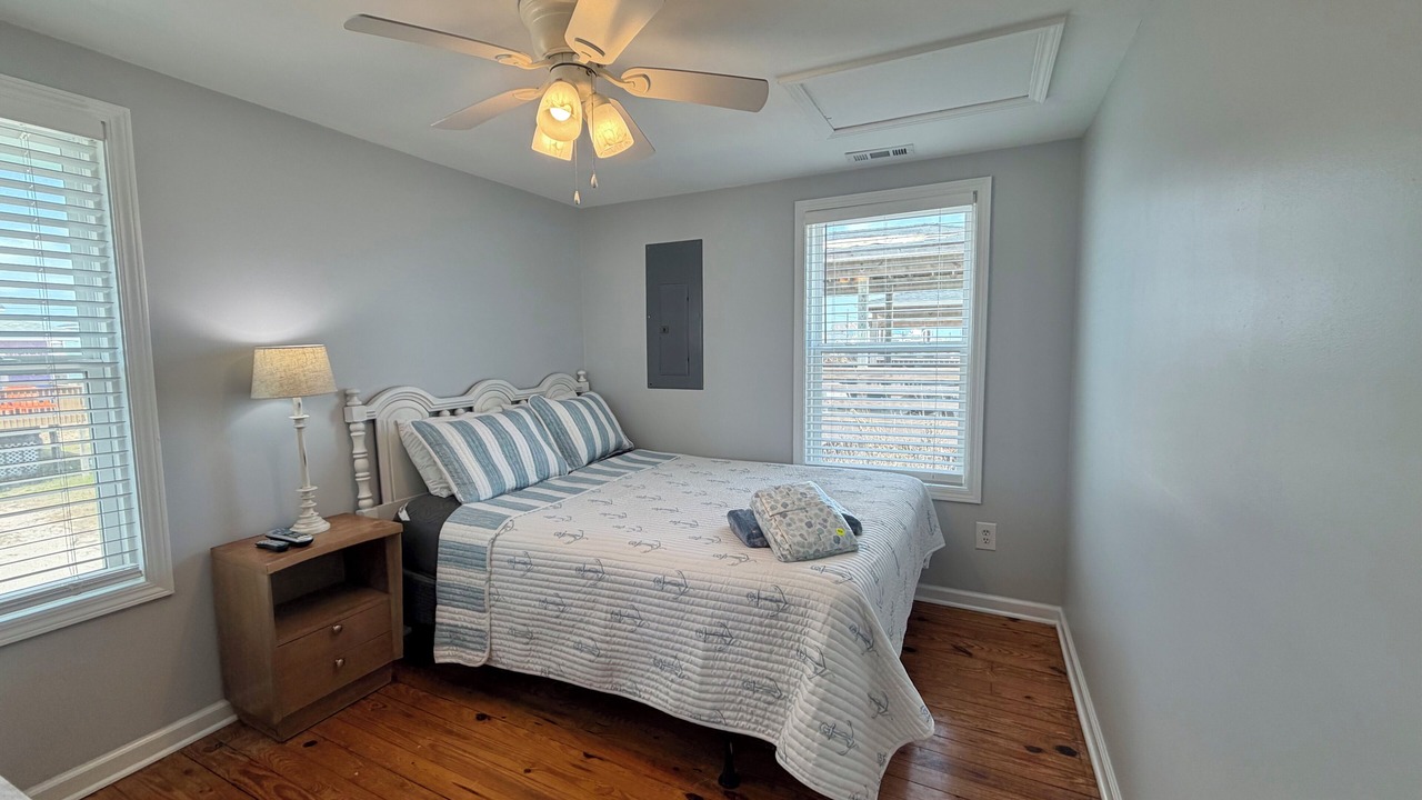 Photo of Bedroom in Surf City
