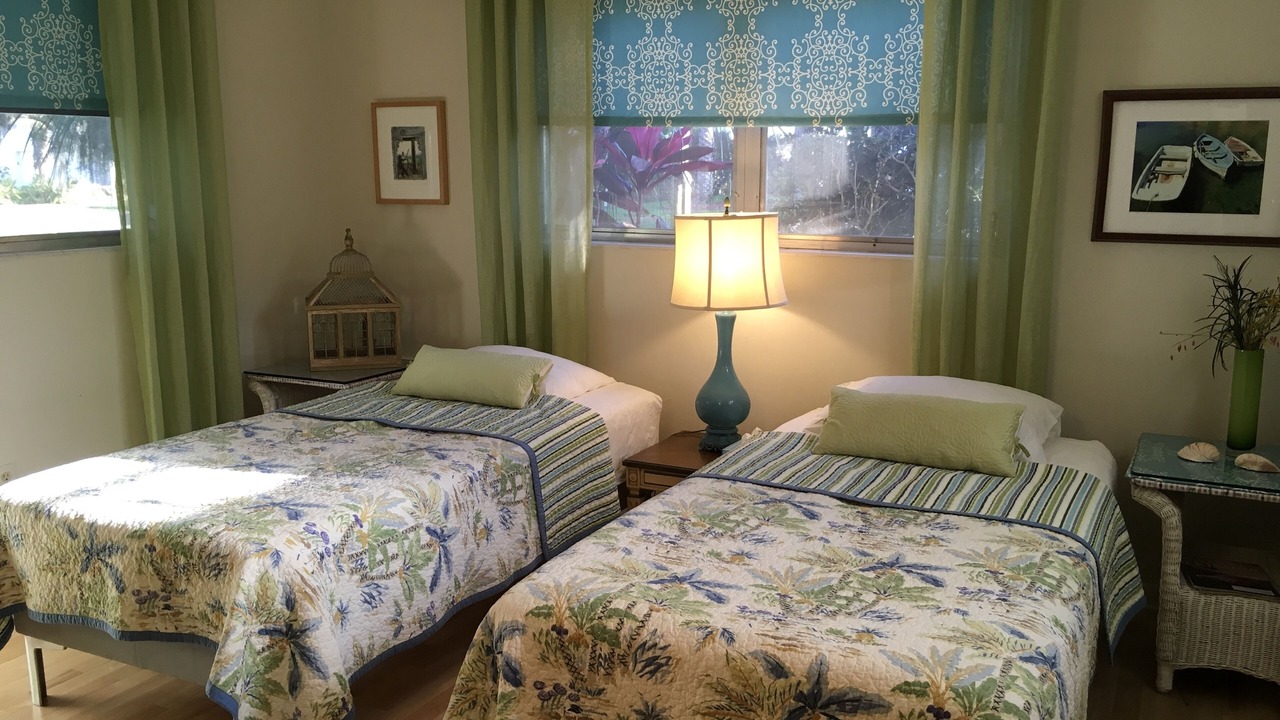 Photo of Bedroom in Tarpon Springs