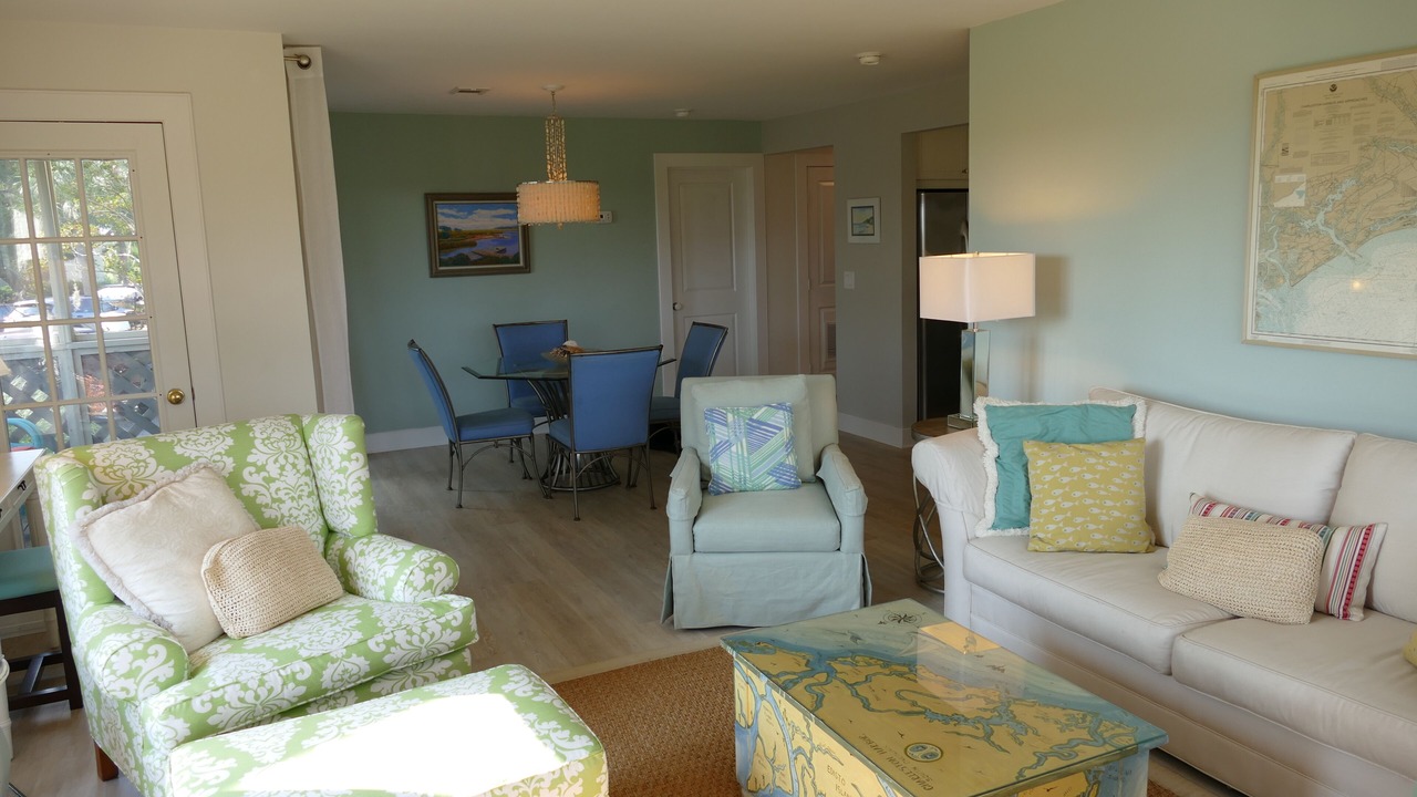 Photo of Livingroom in Seabrook Island