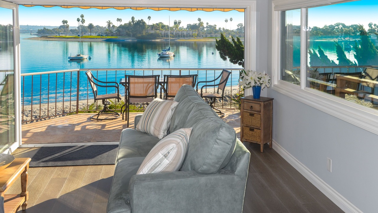 Photo of Livingroom in Central Mission Beach