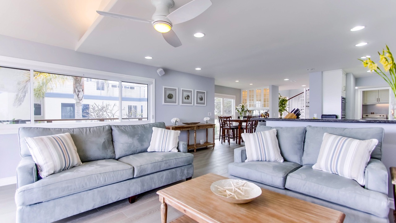 Photo of Livingroom in Central Mission Beach