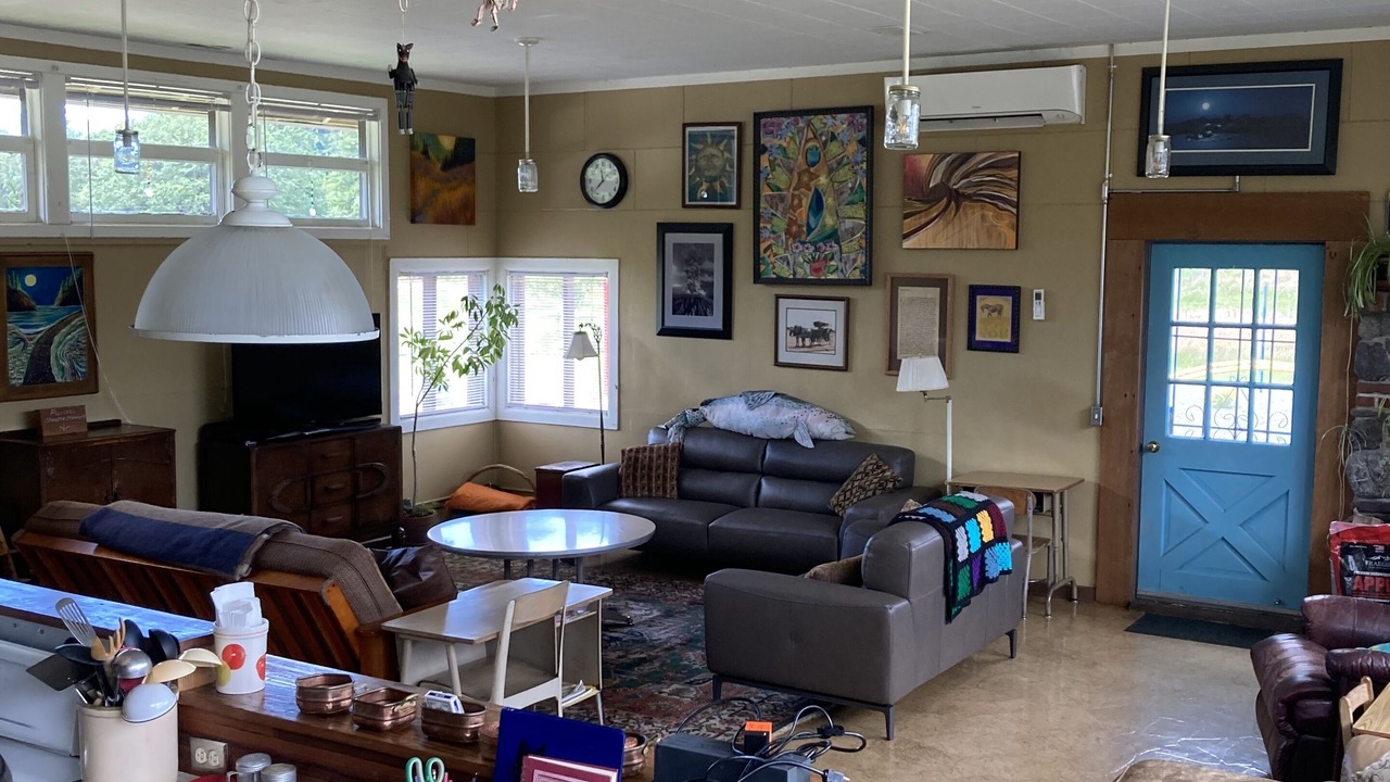 Photo of Livingroom in Brookings