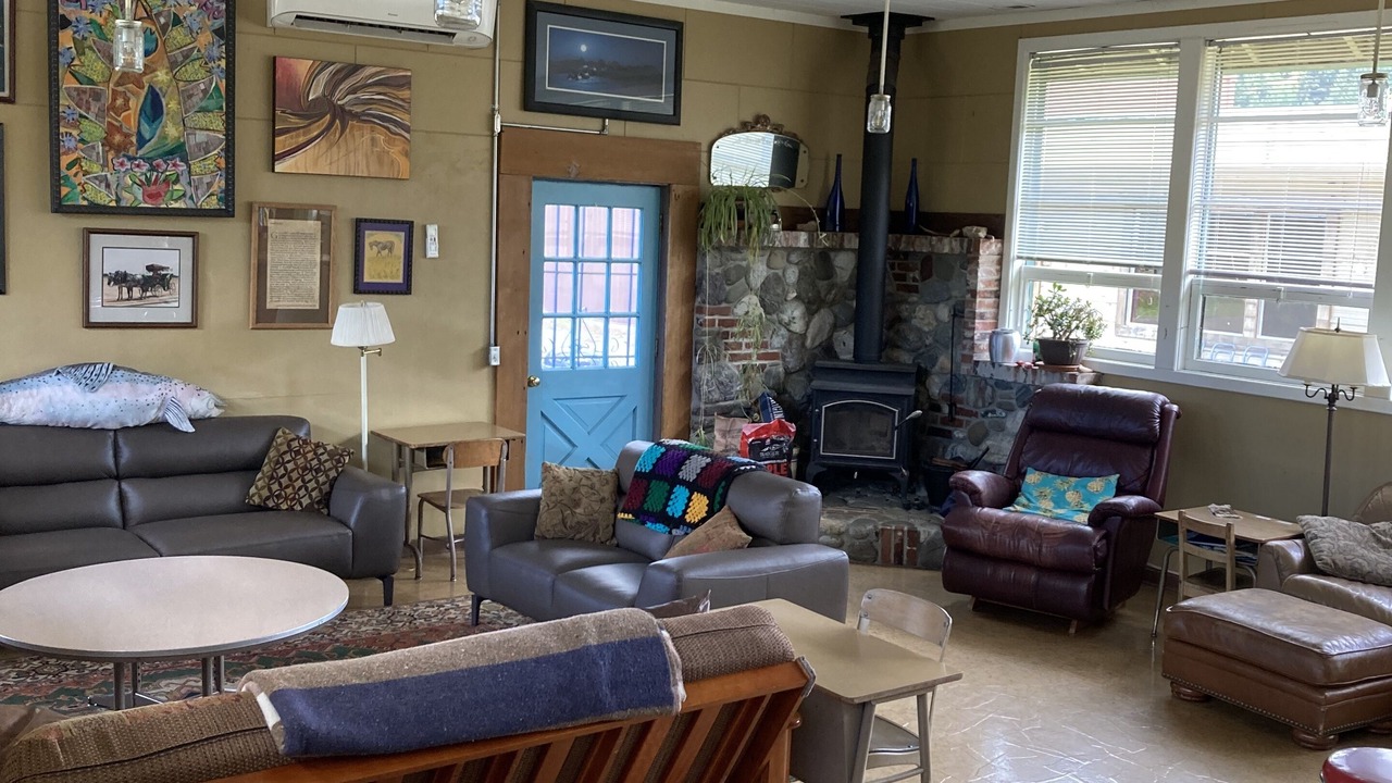Photo of Livingroom in Brookings