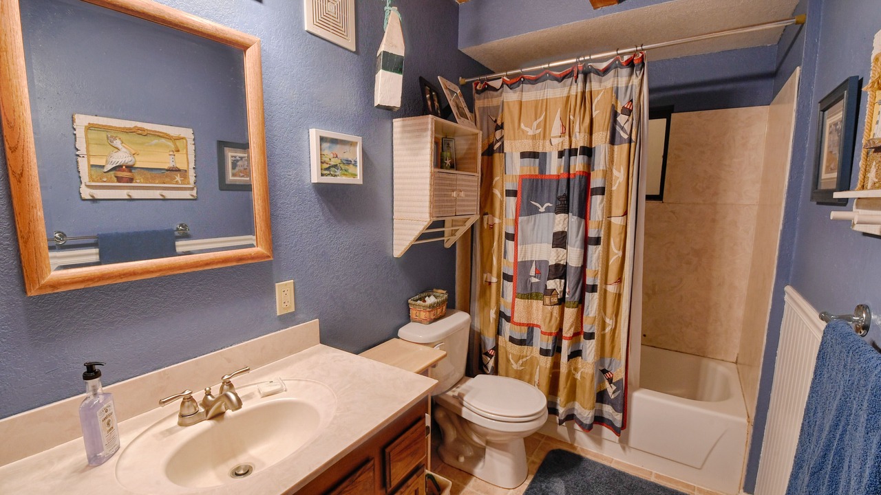 Photo of Bathroom in Tamarack Resort
