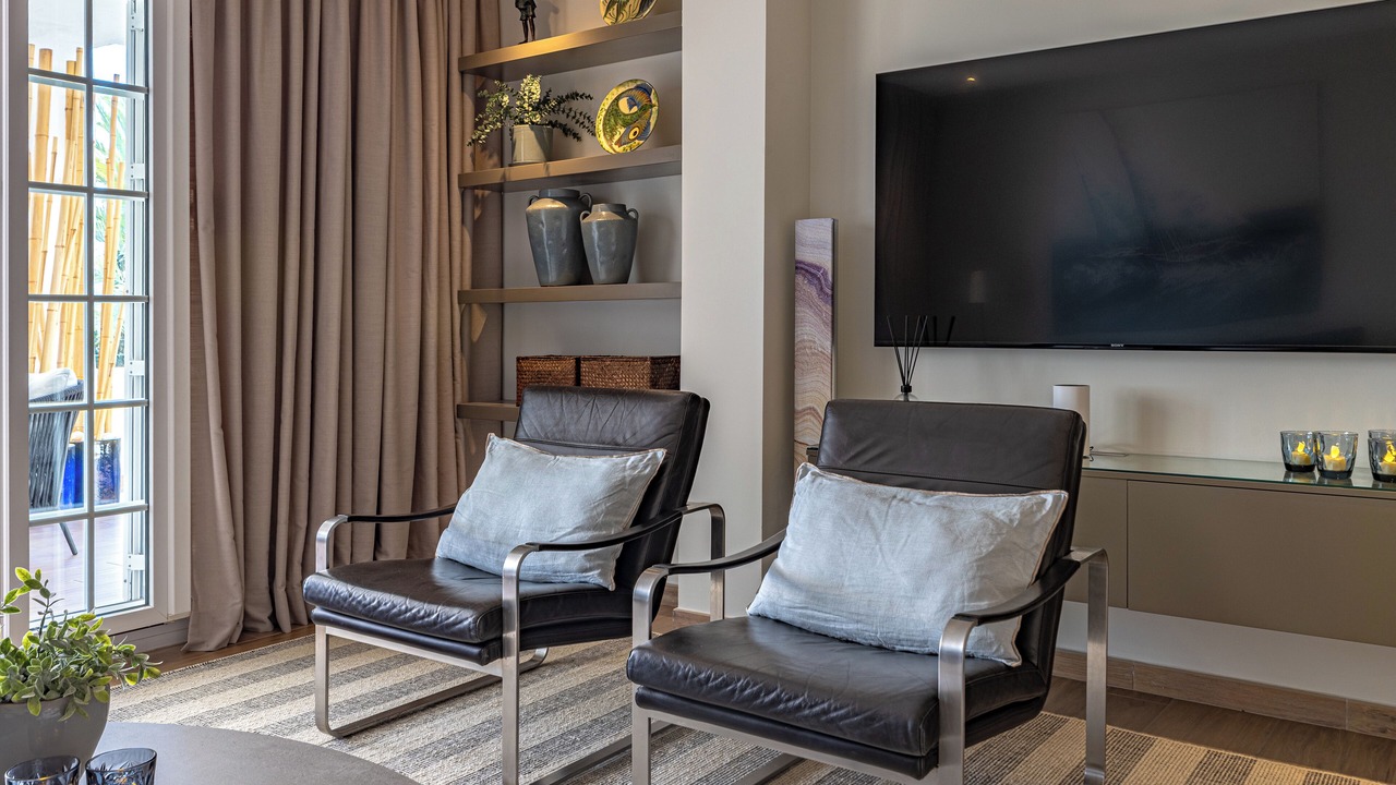 Photo of Livingroom in Golden Mile
