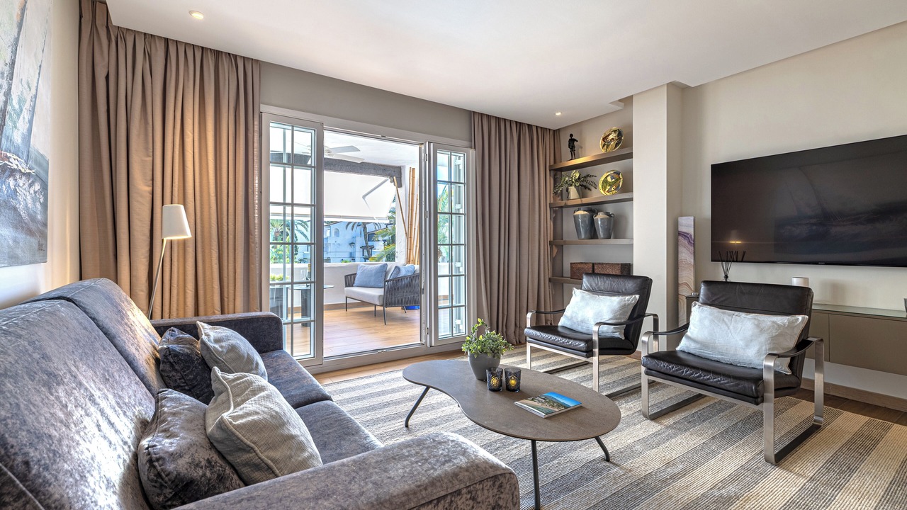 Photo of Livingroom in Golden Mile