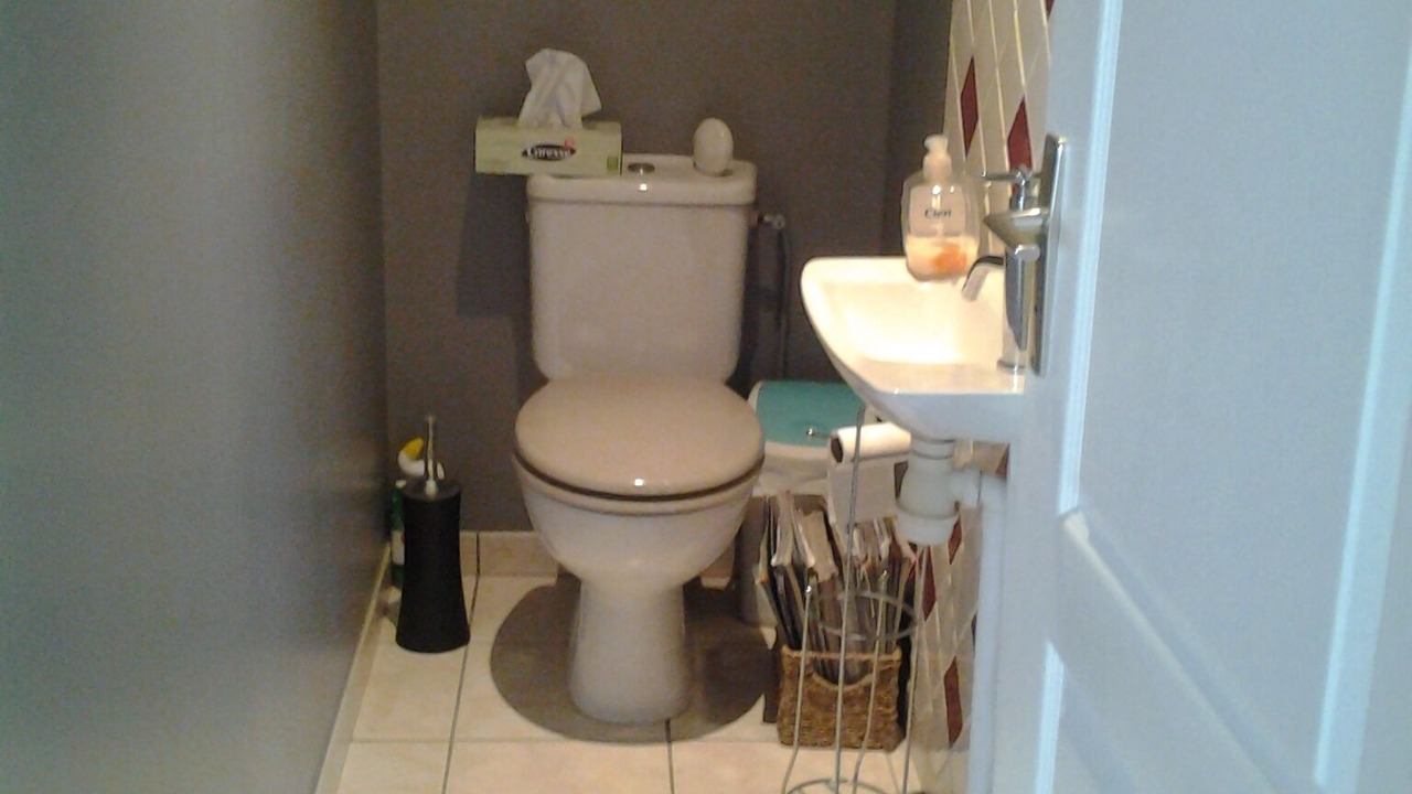 Photo of Bathroom in Irodouer