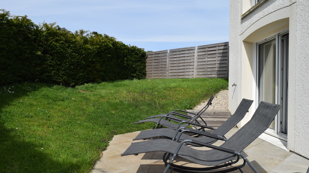 Photo of Patio Balcony in Attigneville