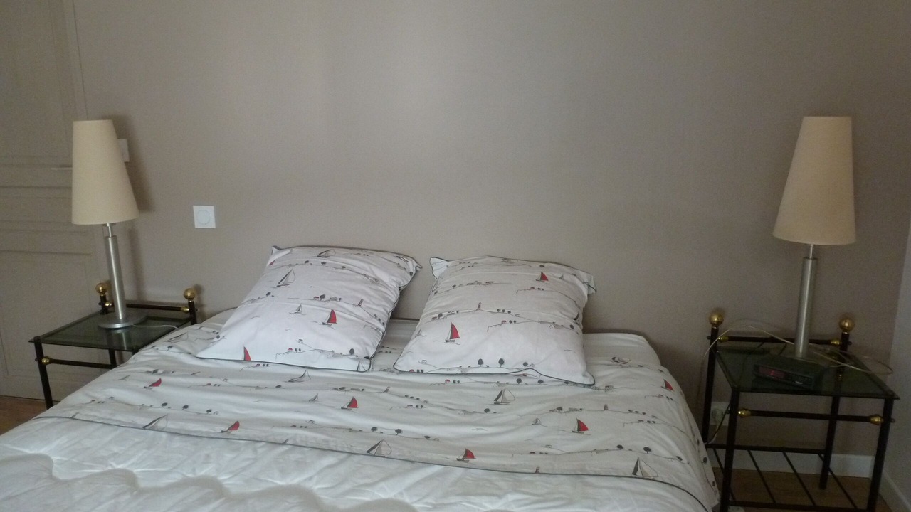 Photo of Bedroom in Ablon