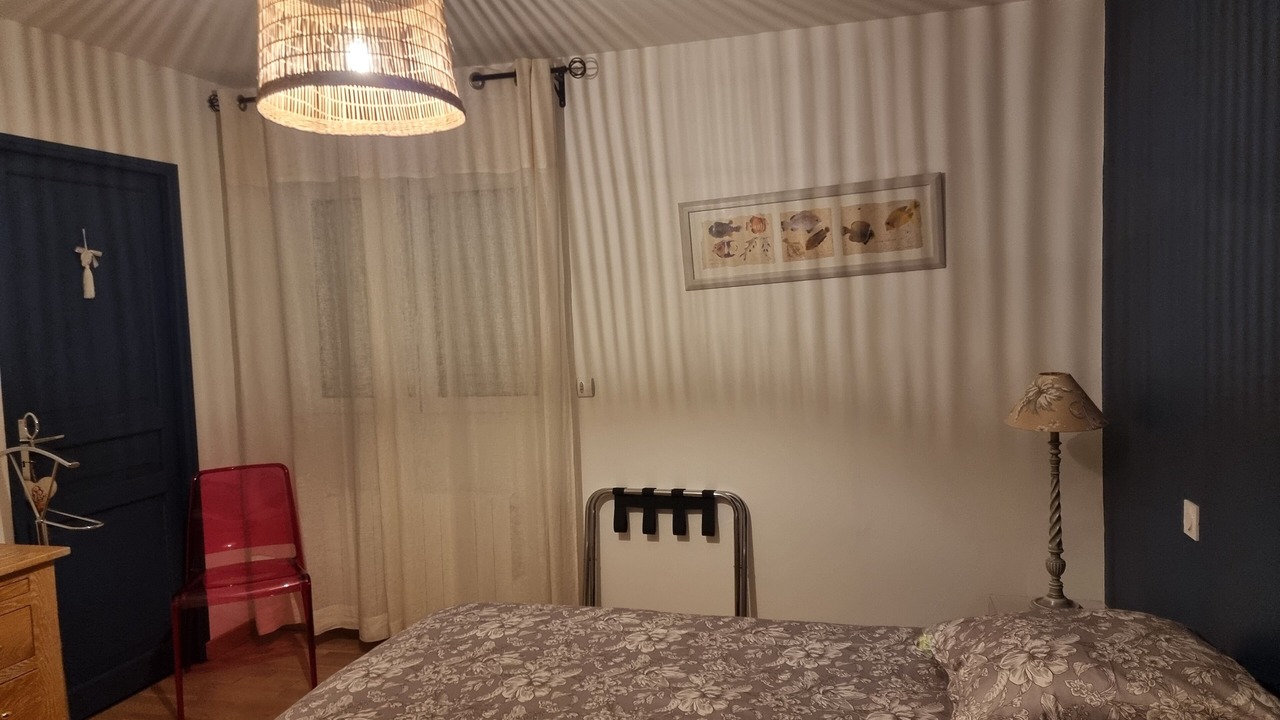 Photo of Bedroom in Ablon