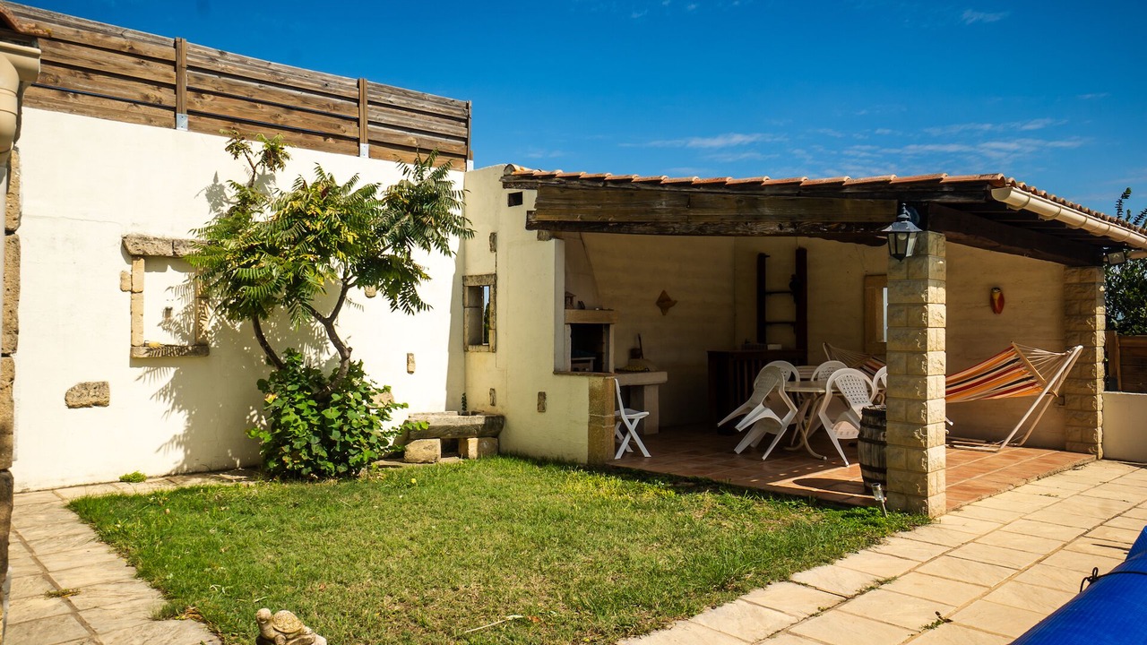 Photo of Outdoor in Meynes