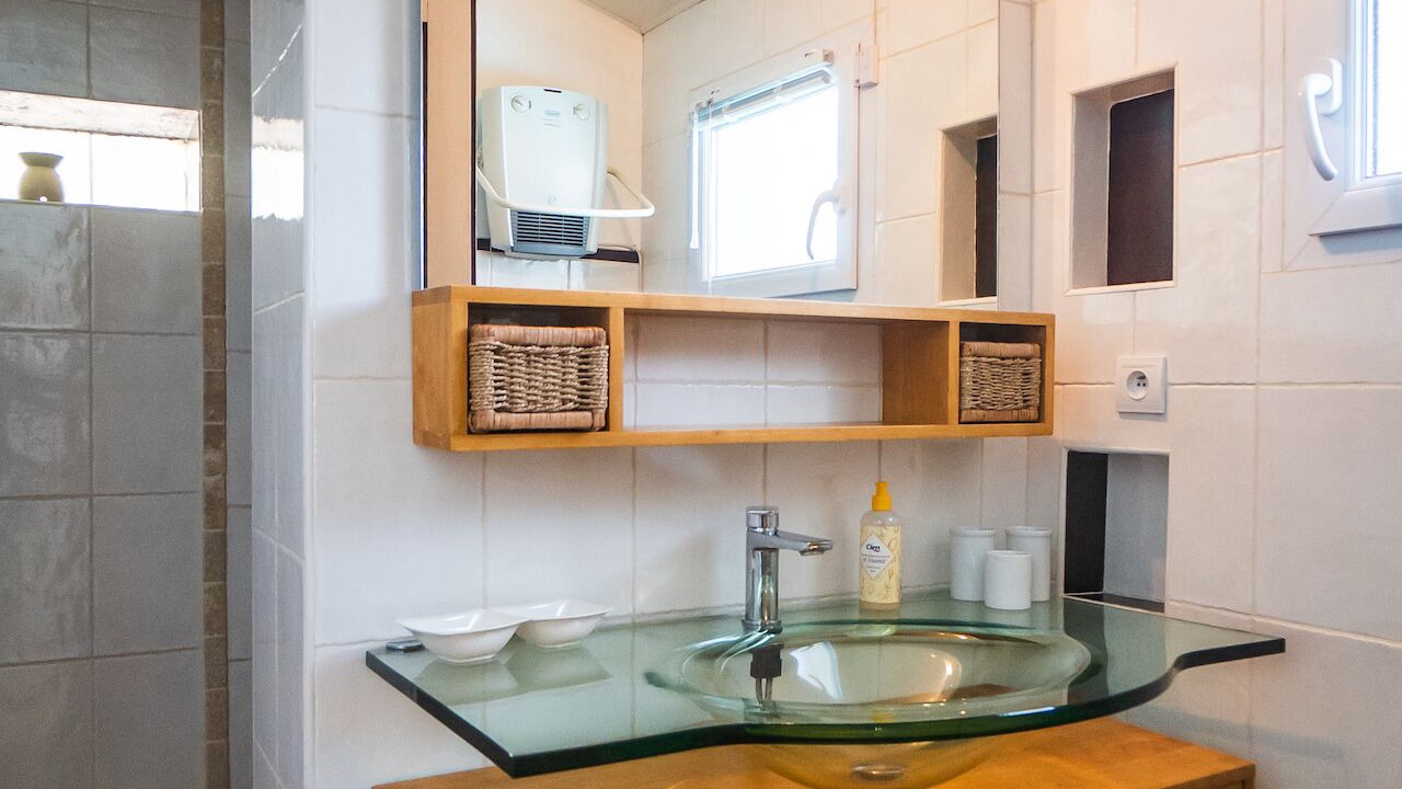 Photo of Bathroom in Meynes
