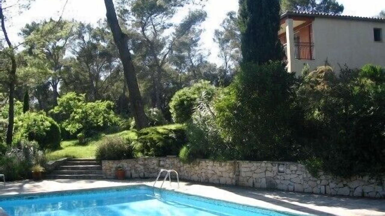 Photo of Outdoor in Assas