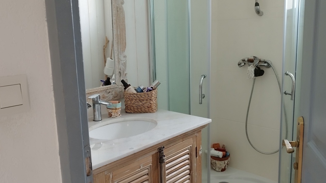 Photo of Bathroom in Sete