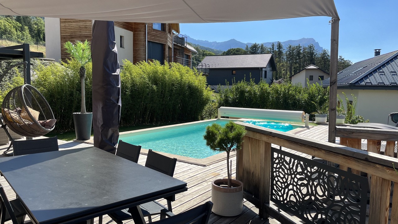 Photo of Outdoor in Baratier