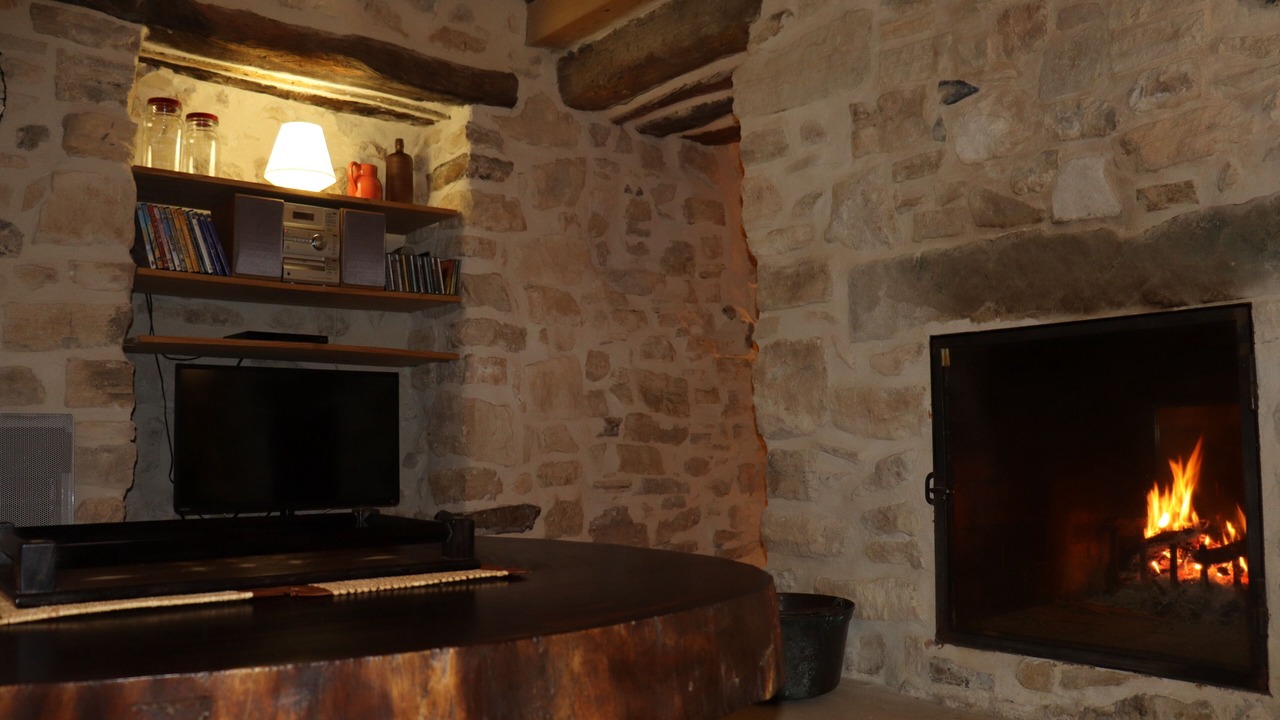 Photo of Others in Murs