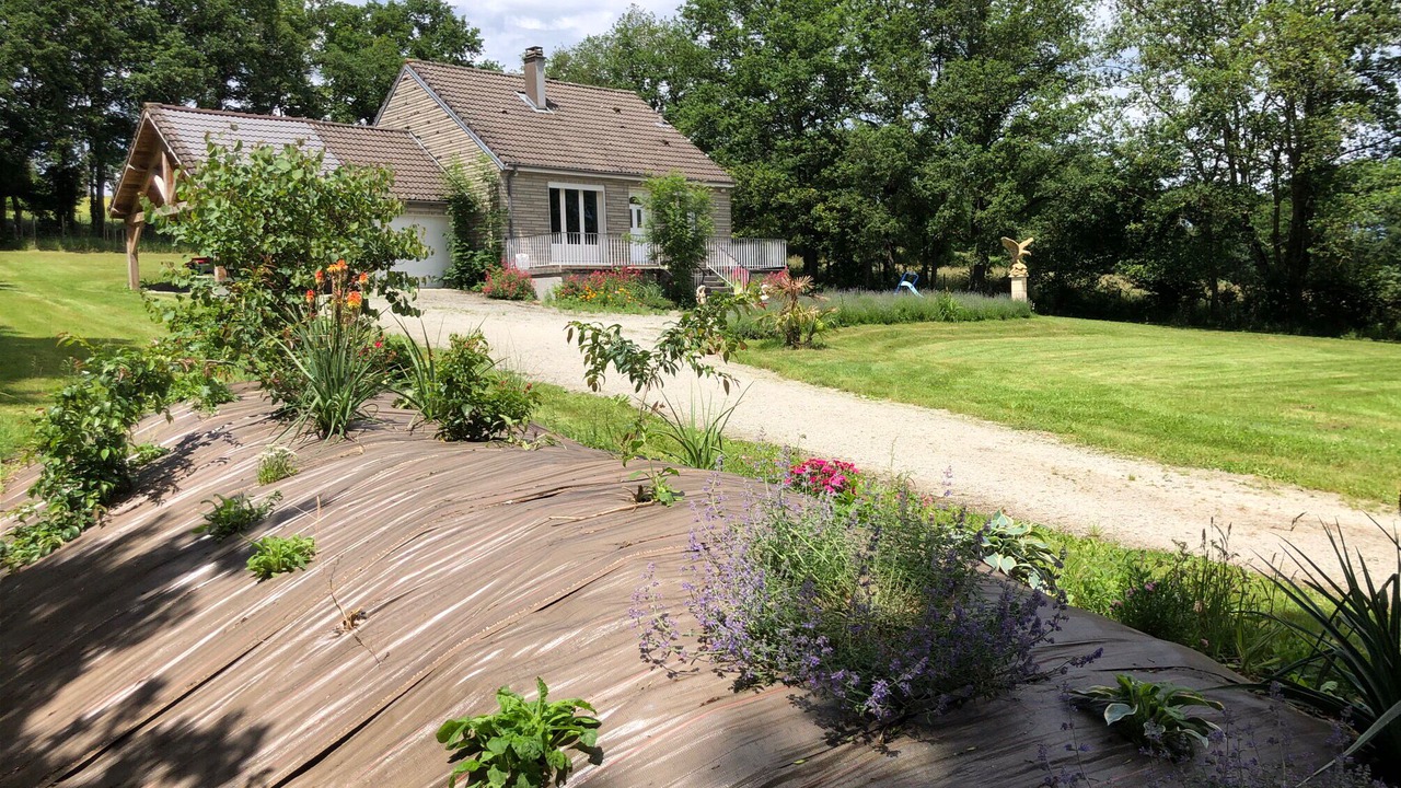 Photo of Outdoor in Landogne
