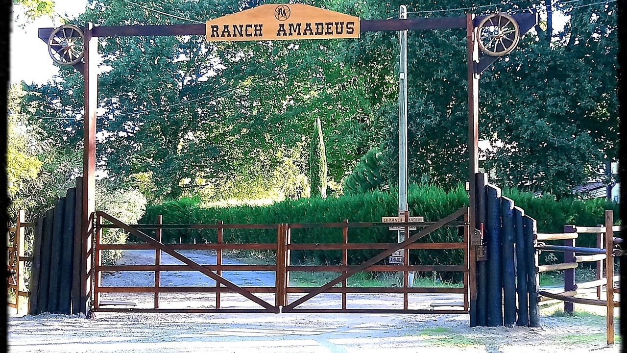 Photo of Outdoor in Saint-Paul-en-Born