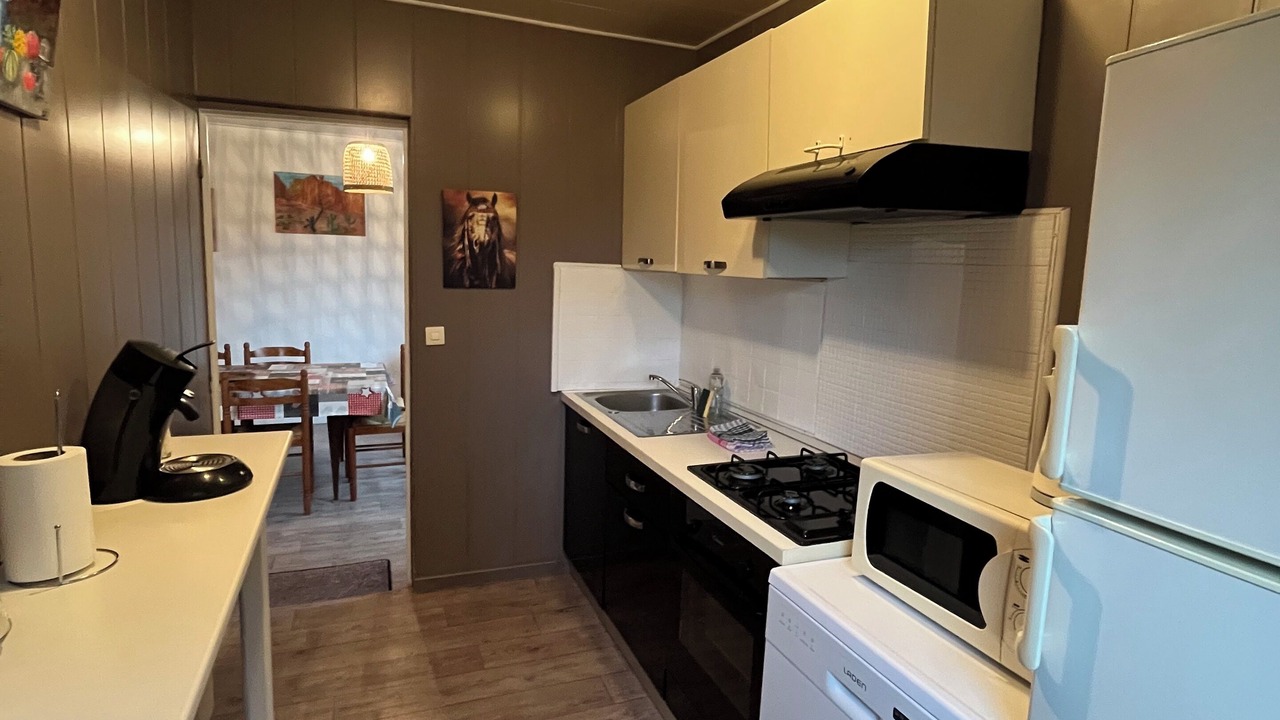 Photo of Kitchen in Saint-Paul-en-Born