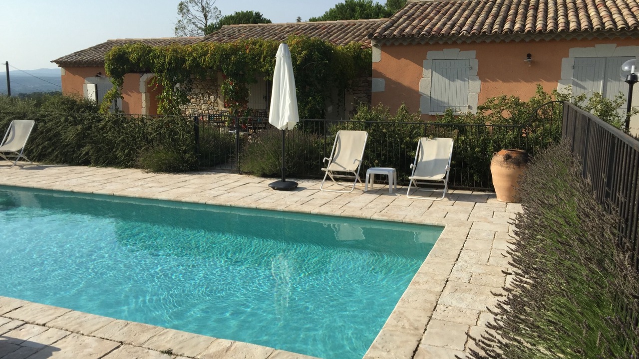Photo of Outdoor in Pont-Saint-Esprit