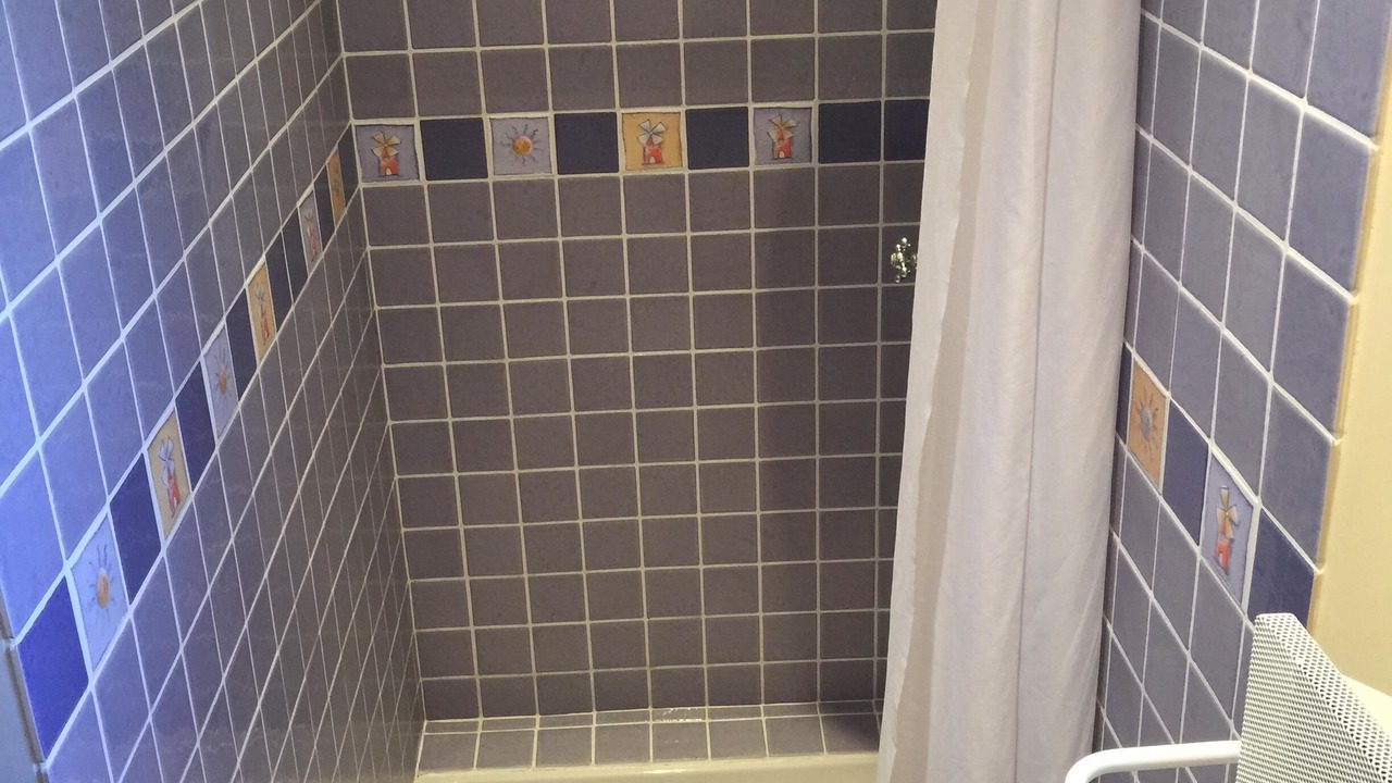 Photo of Bathroom in Pont-Saint-Esprit