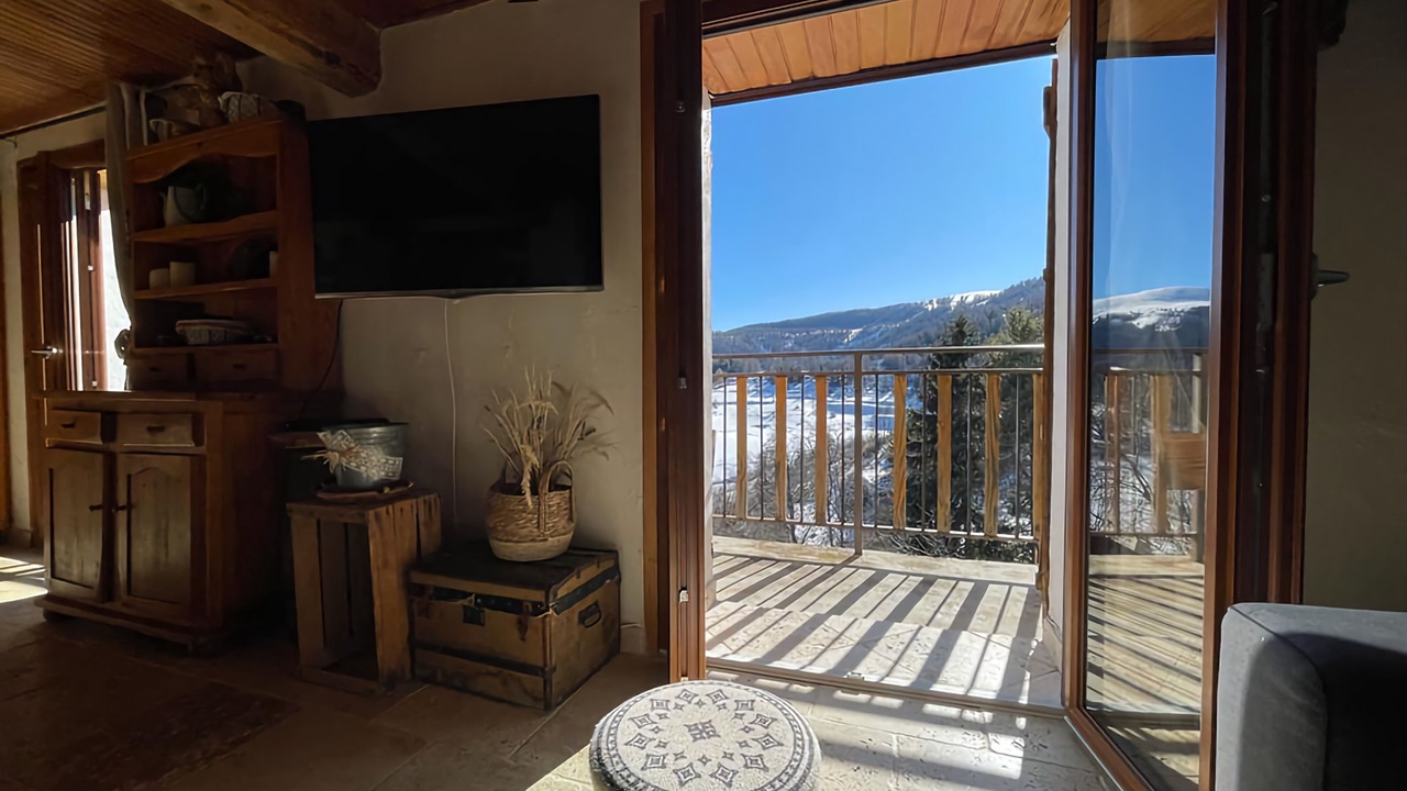 Photo of Livingroom in Roubion