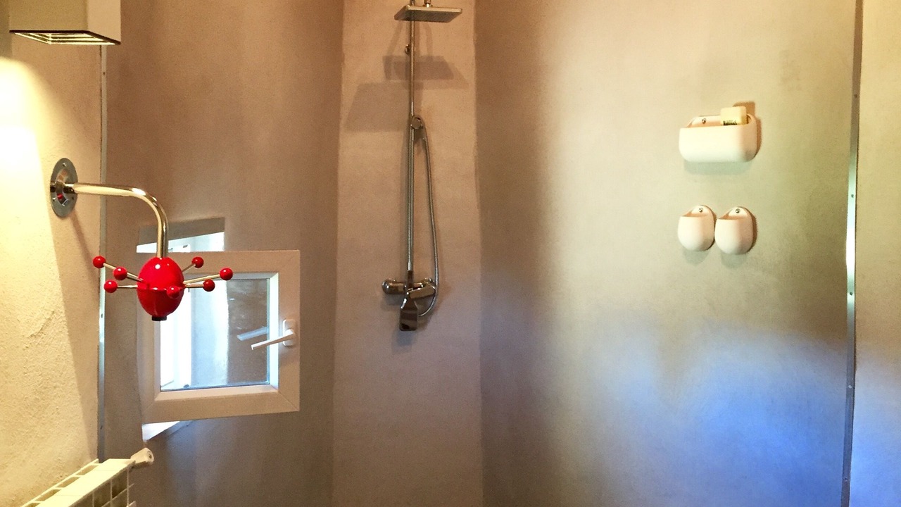 Photo of Bathroom in Cros