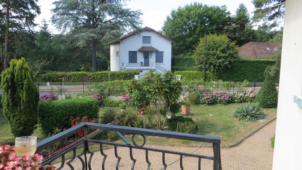 Photo of Outdoor in Marcy-l'Etoile