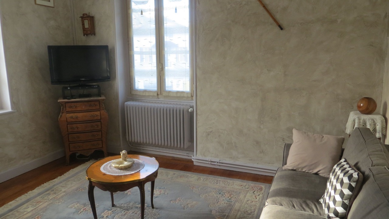 Photo of Livingroom in Marcy-l'Etoile