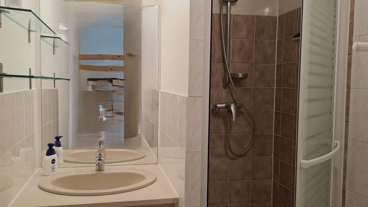 Photo of Bathroom in Pornichet