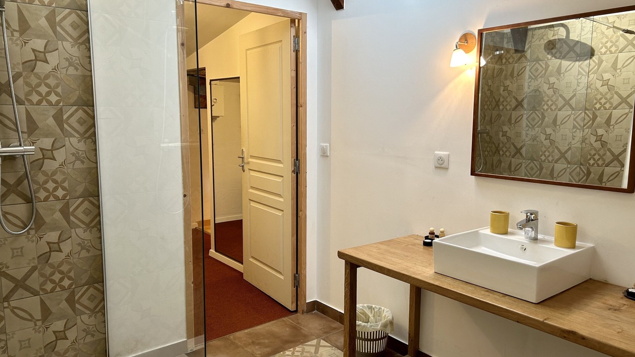 Photo of Bathroom in La Flocelliere