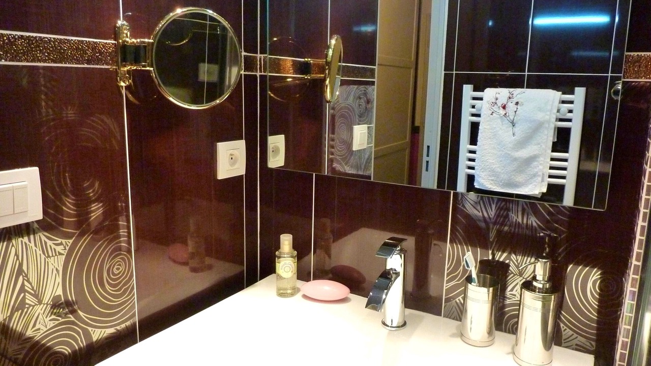 Photo of Bathroom in Cannes City Centre