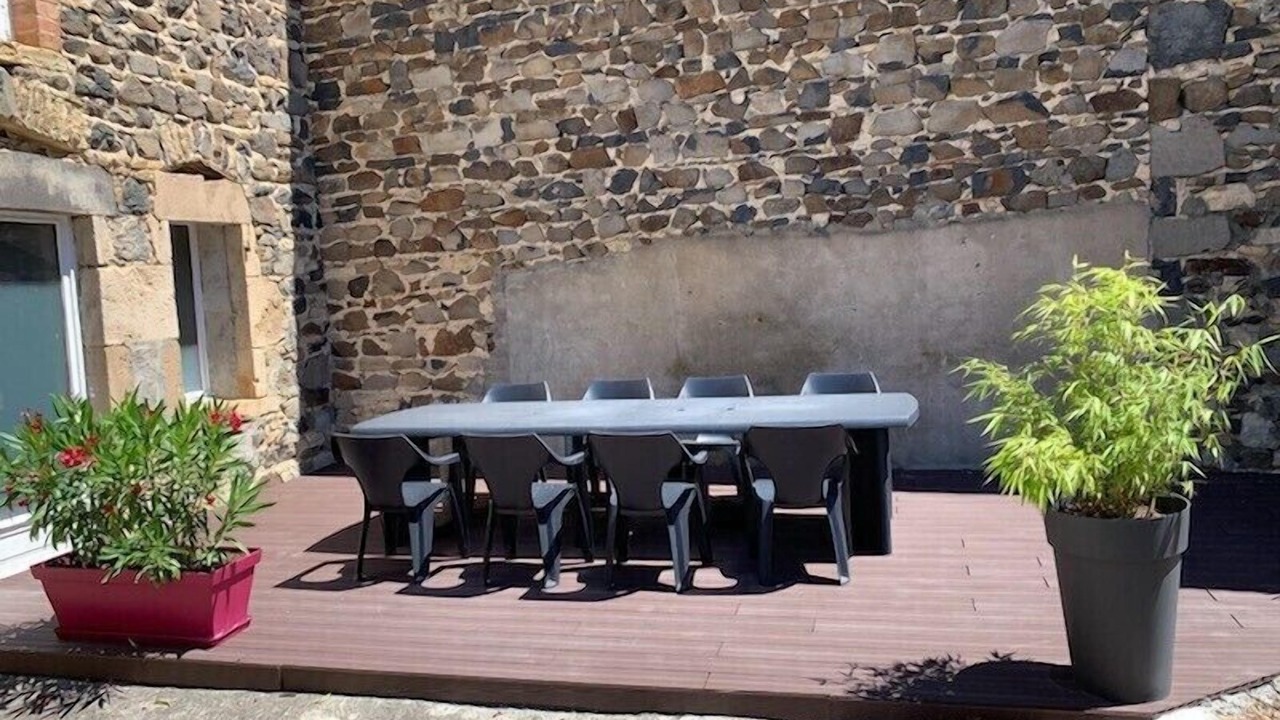 Photo of Outdoor in Mareugheol