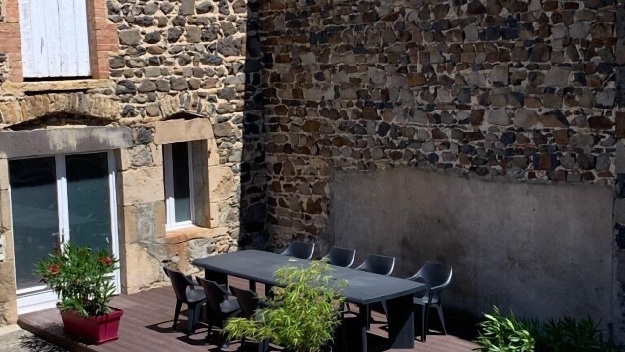 Photo of Outdoor in Mareugheol