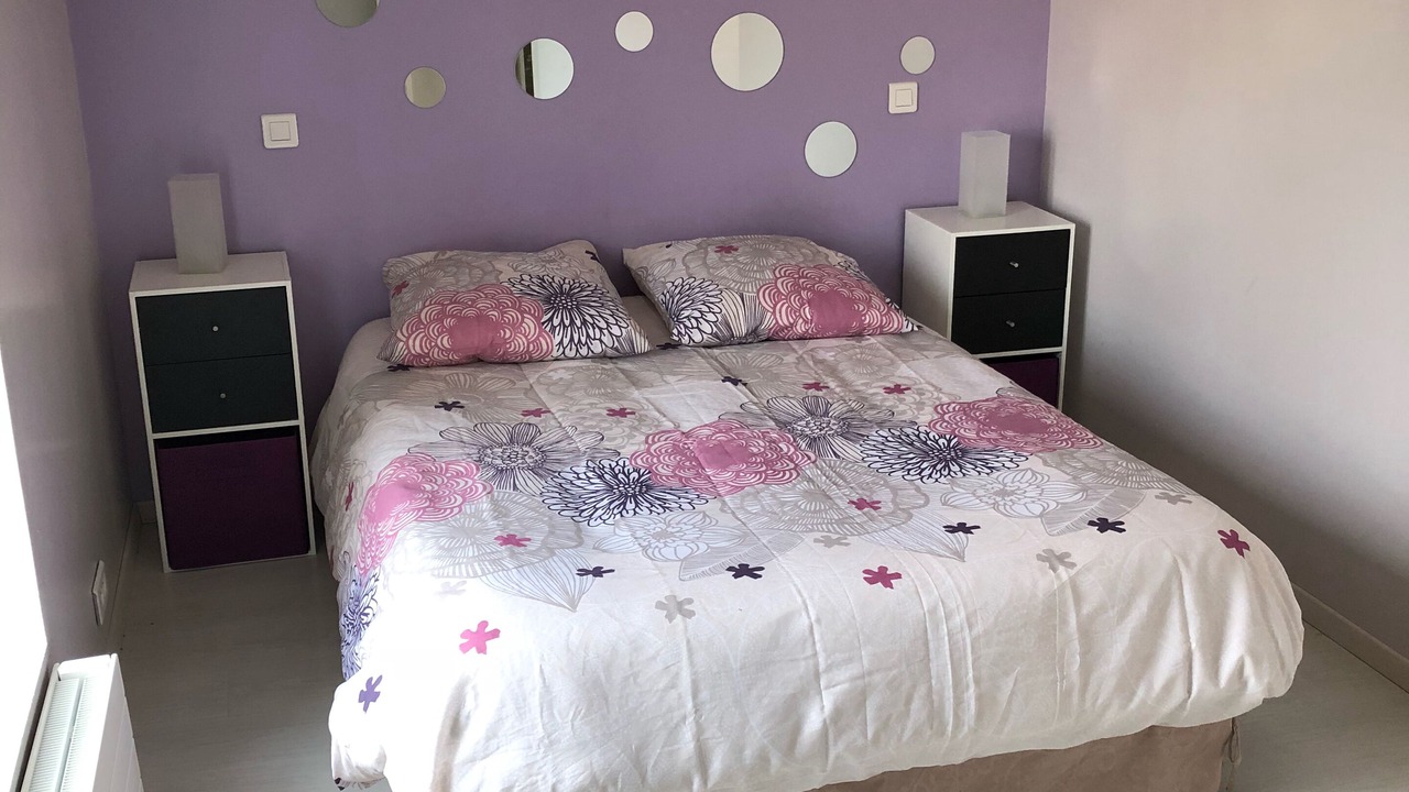 Photo of Bedroom in Mareugheol