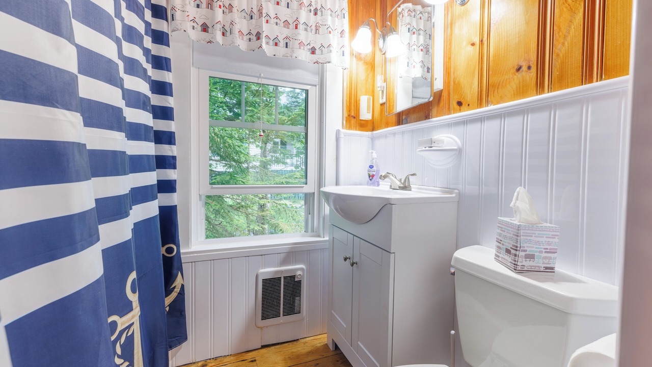 Photo of Bathroom in West Boothbay Harbor