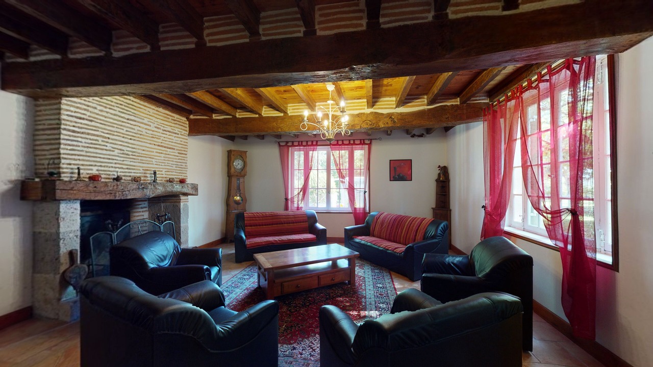 Photo of Livingroom in Feugarolles