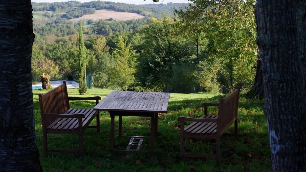 Photo of Outdoor in Grives