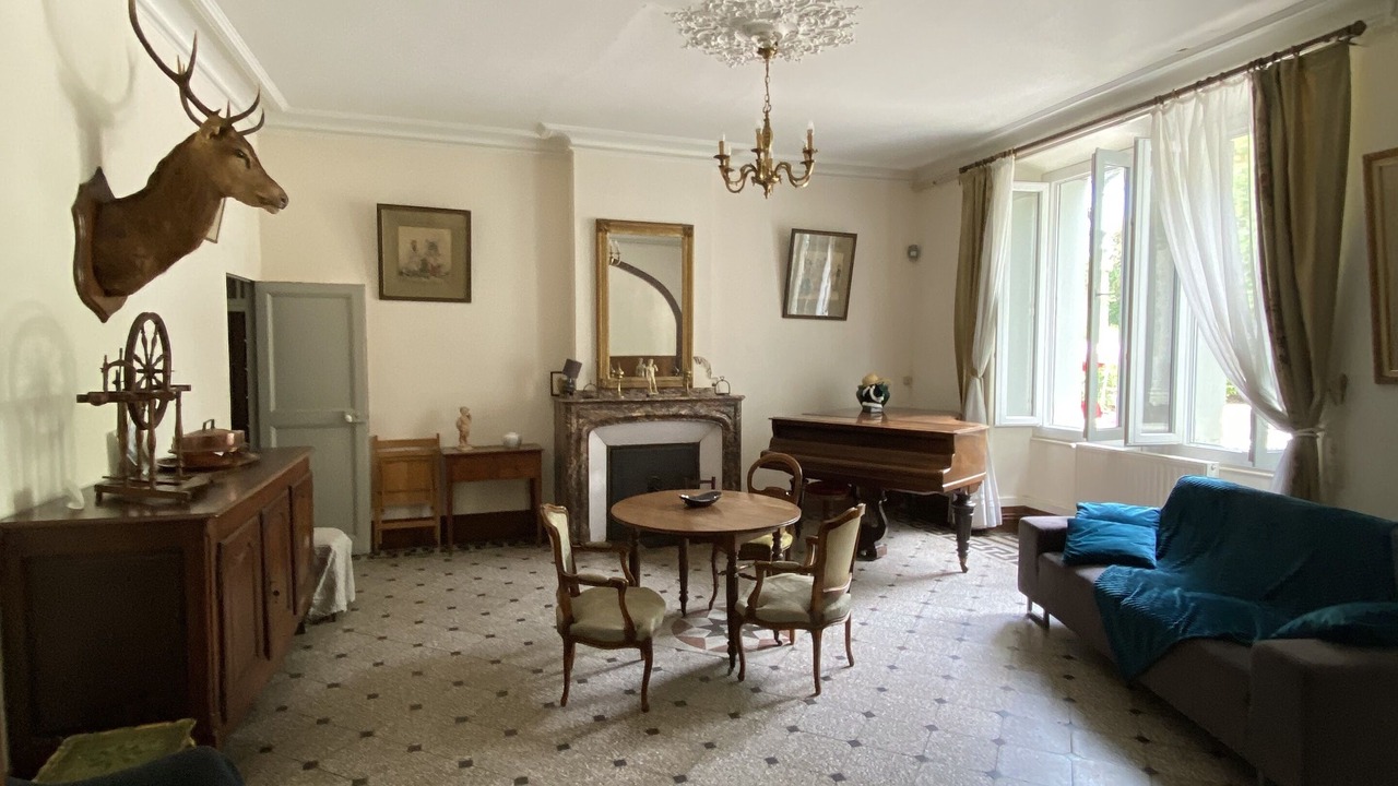 Photo of Livingroom in Cruscades