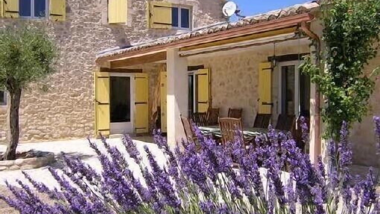 Photo of Patio Balcony in Saint-Restitut