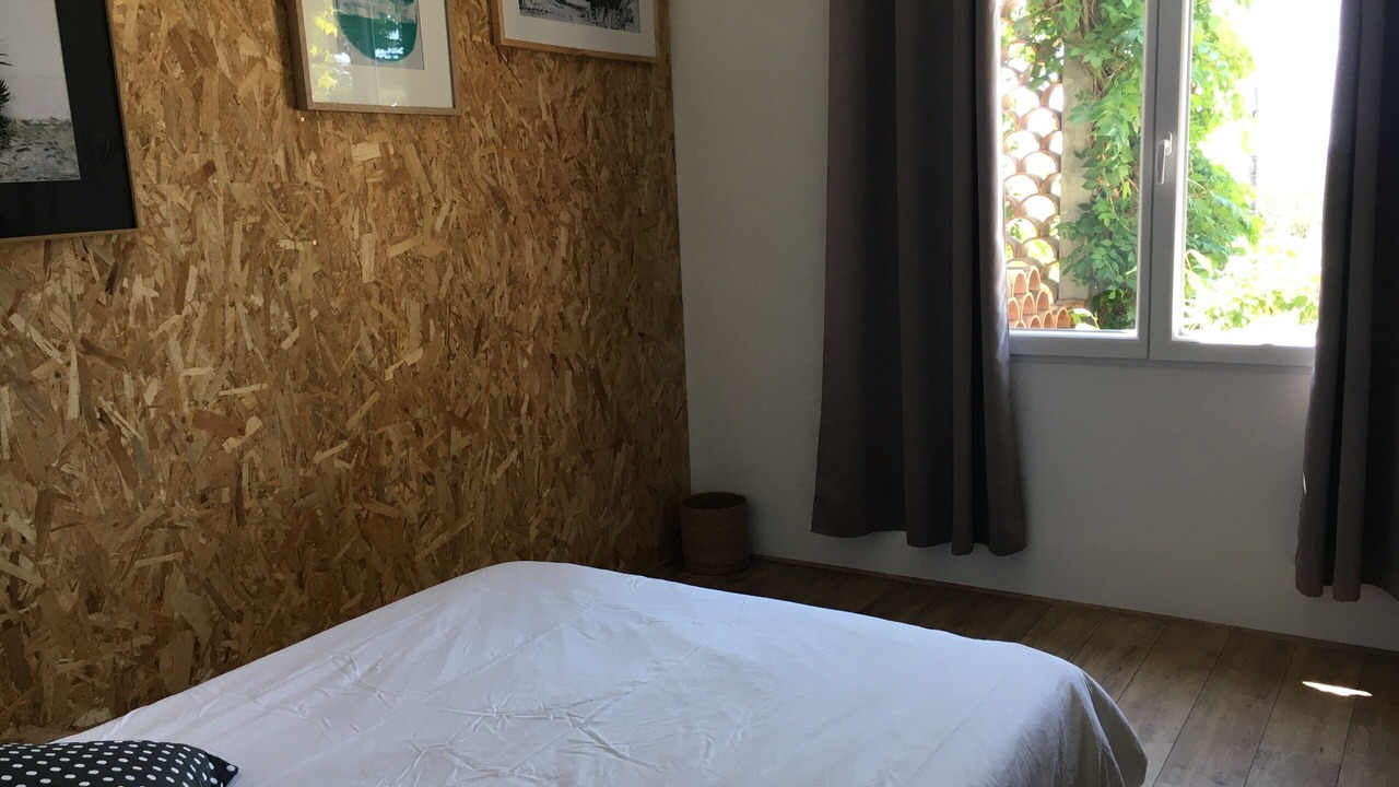 Photo of Bedroom in Avignon City Centre