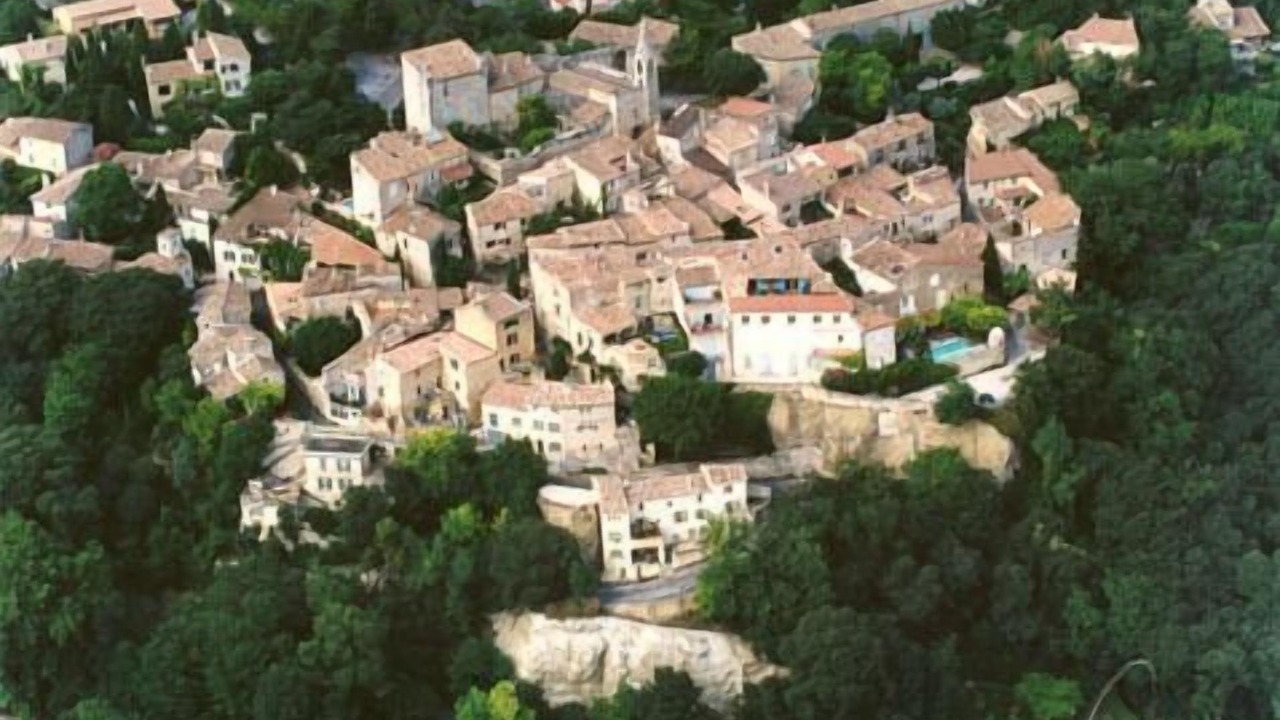 Photo of Outdoor in Avignon City Centre