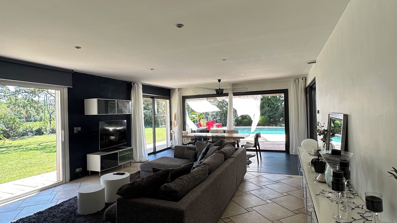 Photo of Livingroom in Saint-Alexandre