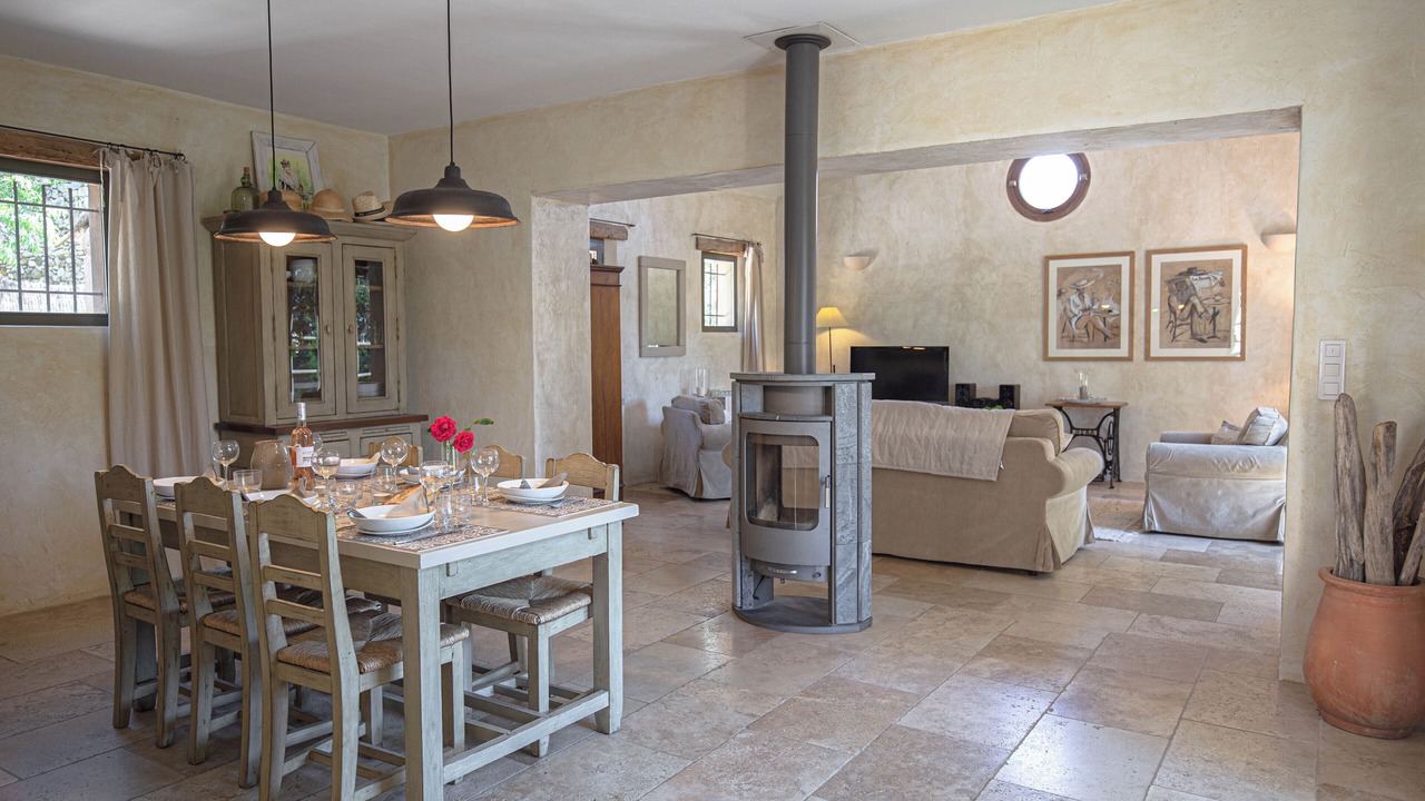 Photo of Others in Rustrel